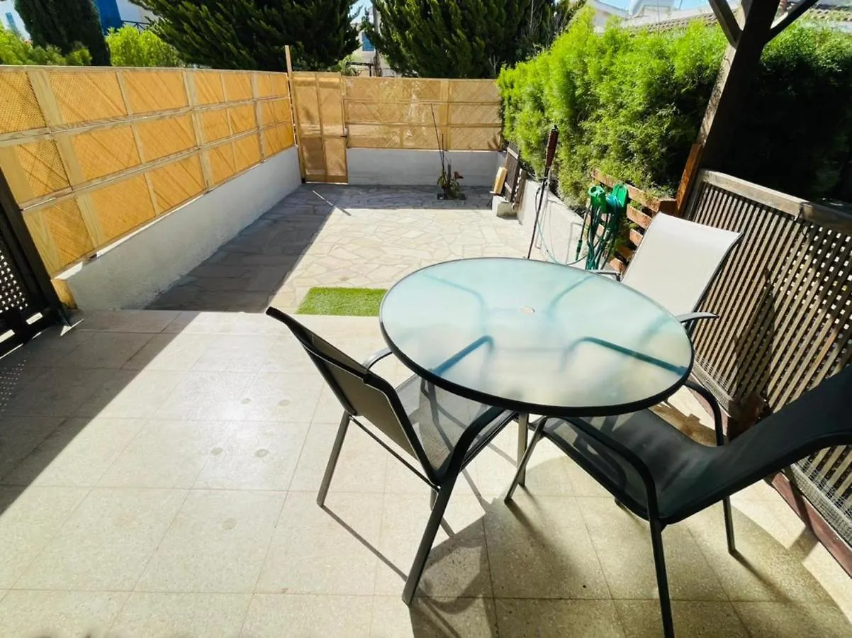 Holiday home Mersey Faros Complex Perivolia