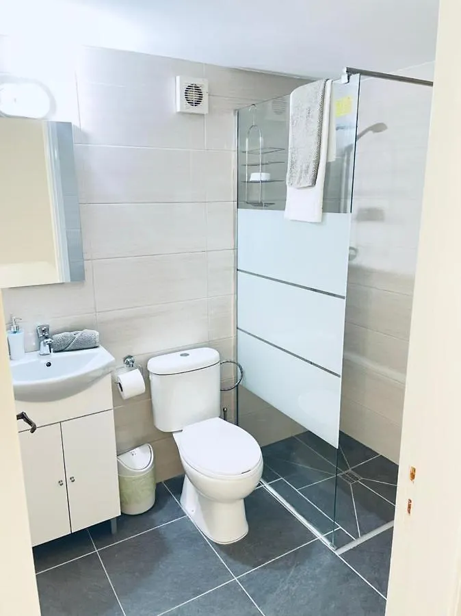 Holiday home Mersey Faros Complex Perivolia
